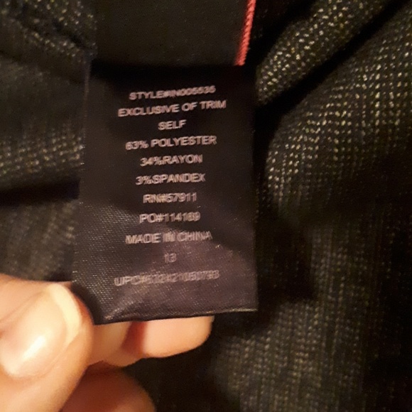 ‼️ Adorable Skirt with Lace Accent size 13 - Picture 6 of 7